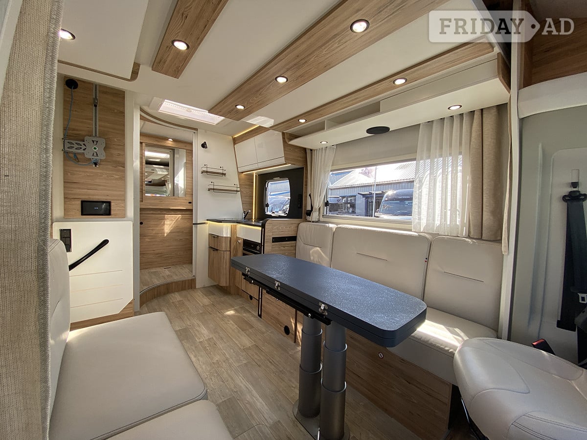 Pilote Pacific P696D Evidence 2022 for sale - Motorhomes & Caravans