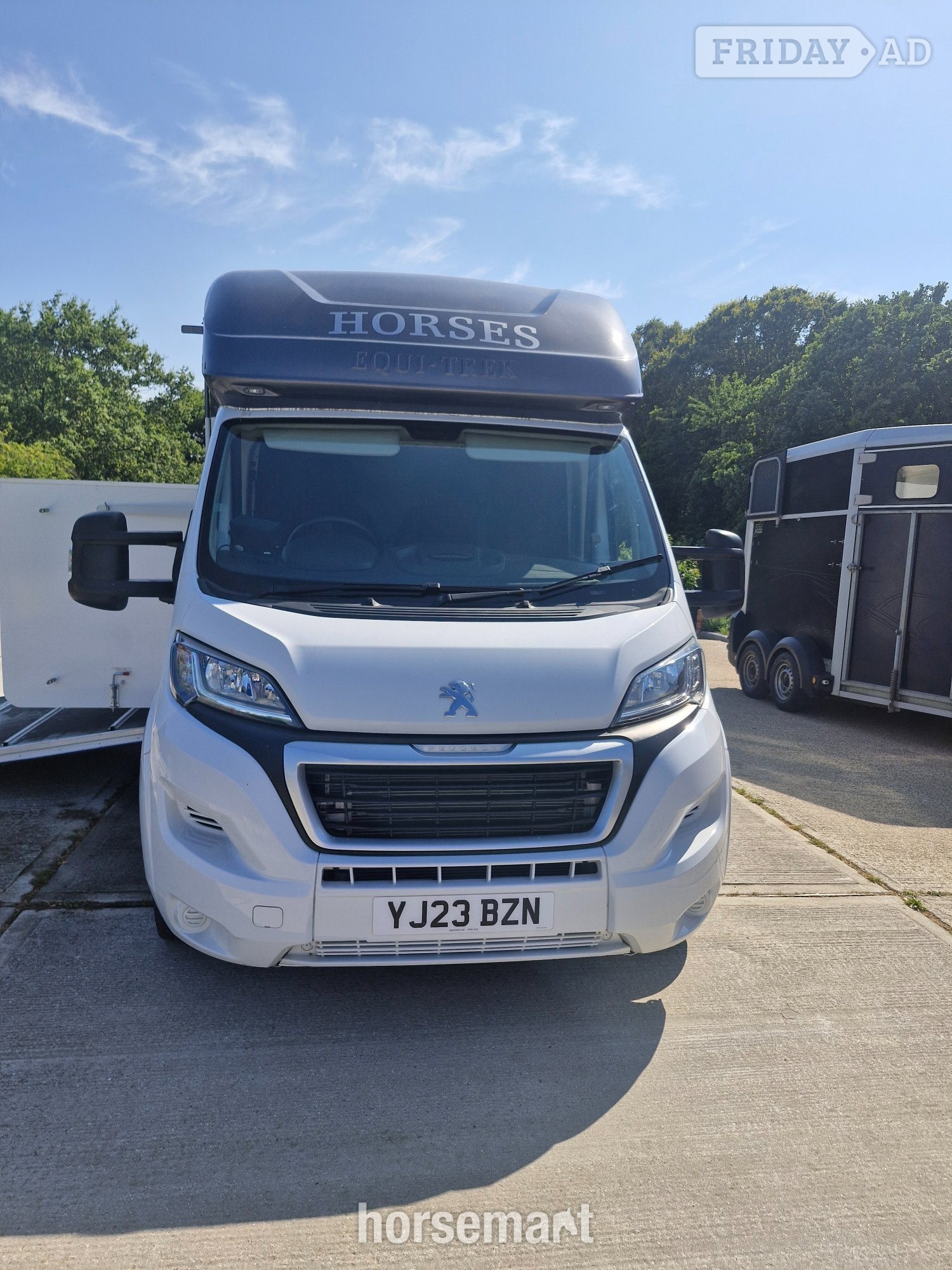 Equi-Trek Equinox Excel Peugeot Horsebox - Trailers & Horseboxes
