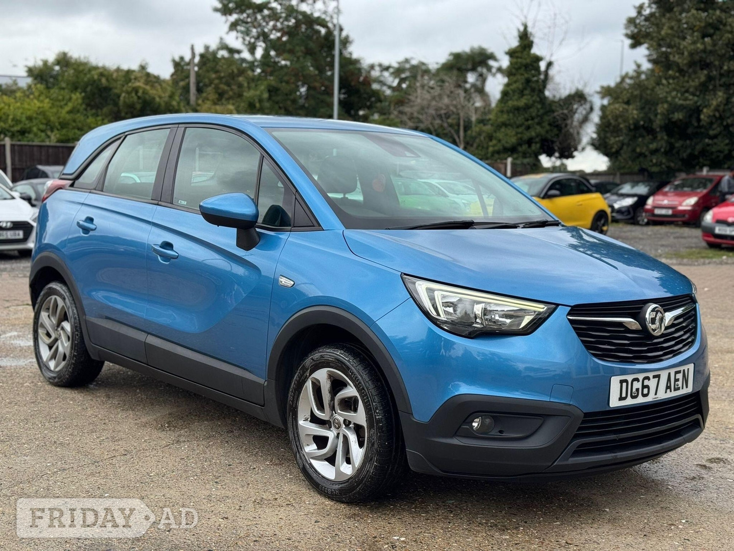 Vauxhall Crossland X 2017 in Hillingdon