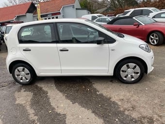 Volkswagen UP! 2013