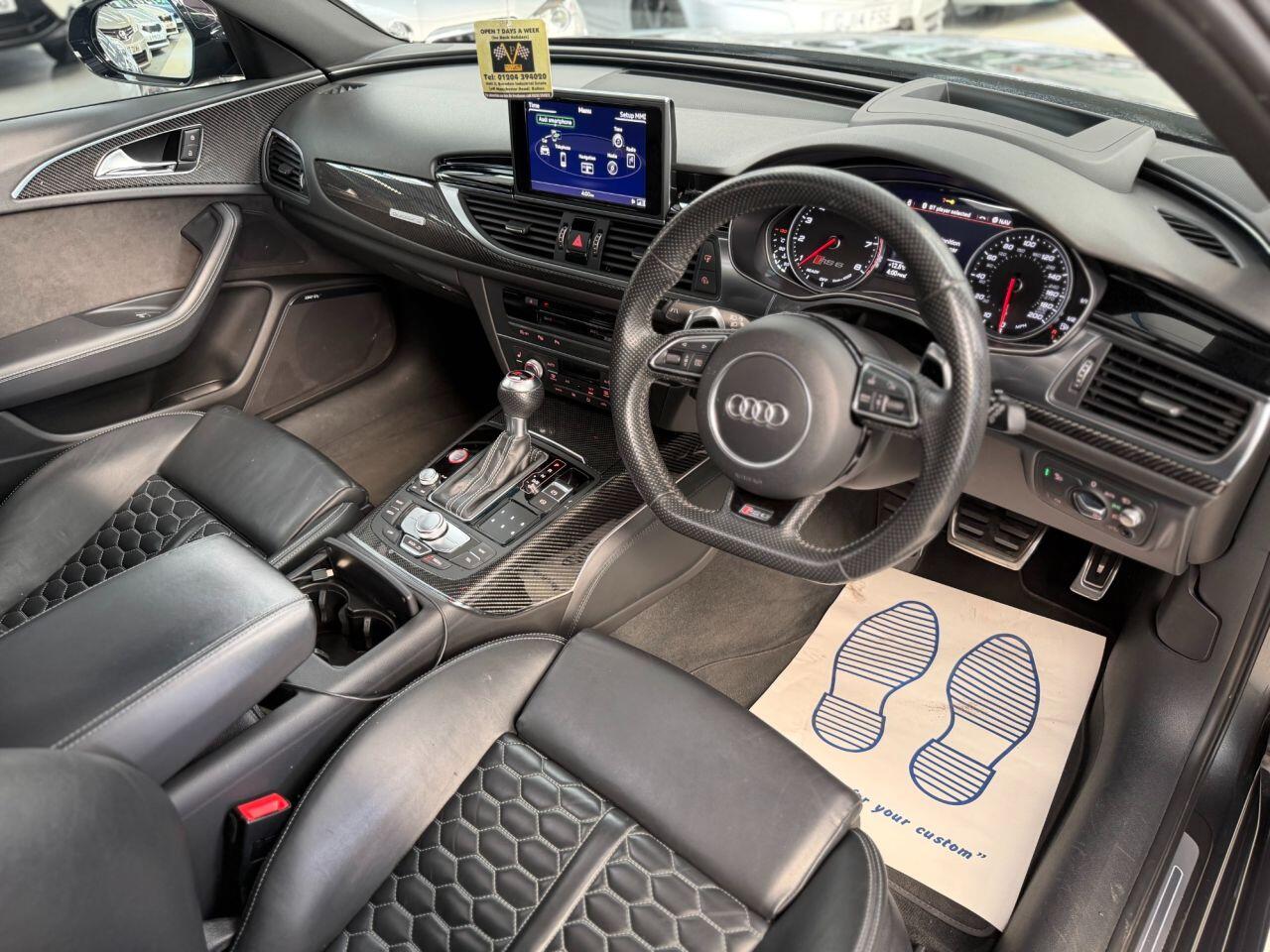 [ berth ]Audi RS6 Avant