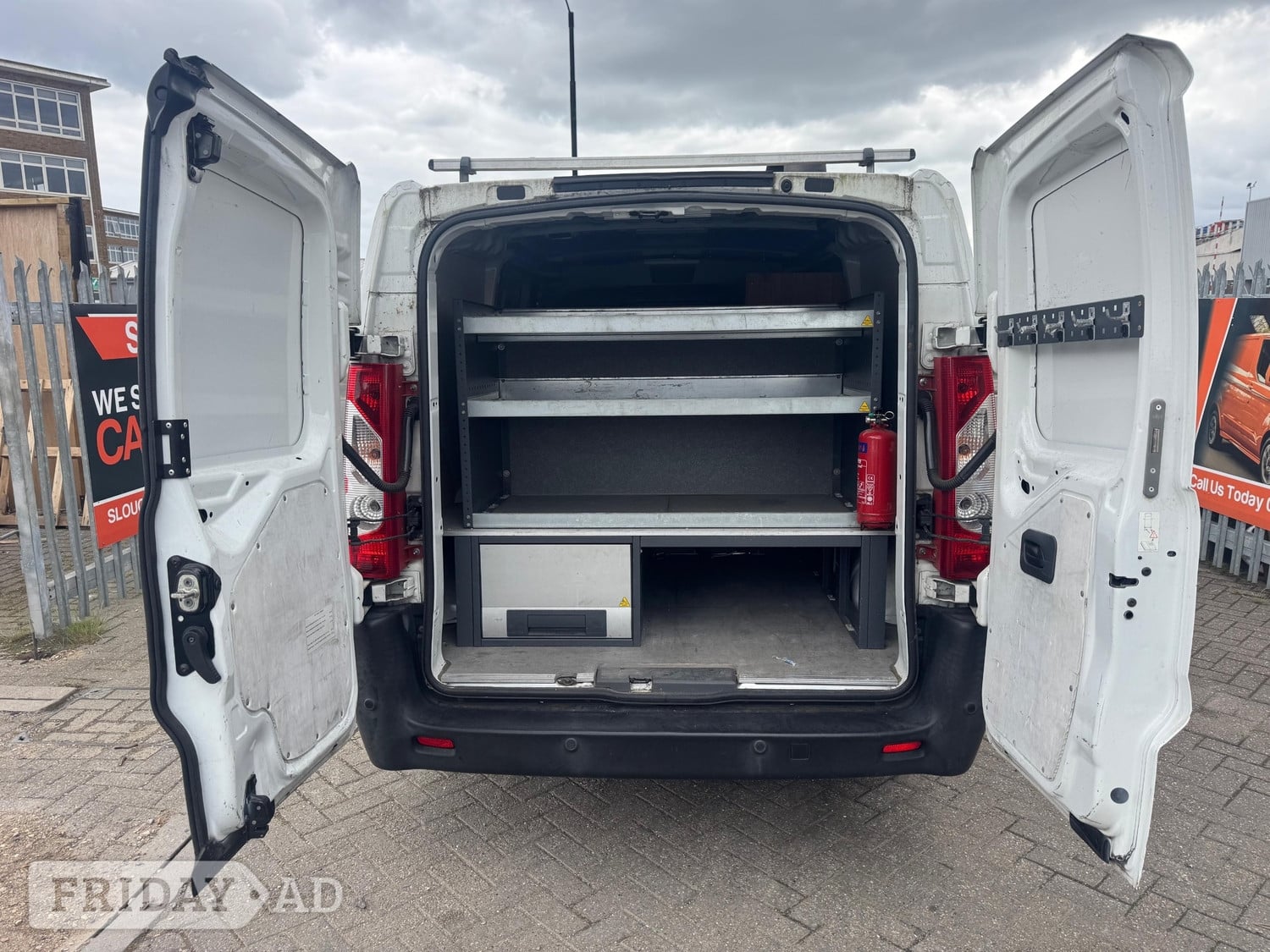Peugeot Expert 2015 - Vans & Commercial Vehicles