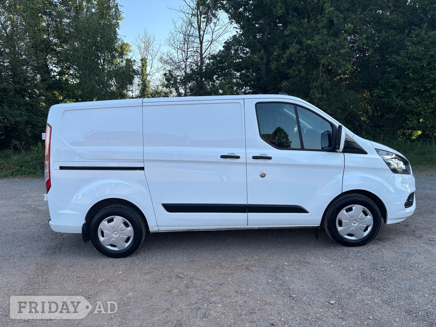 Ford Transit Custom Dorking