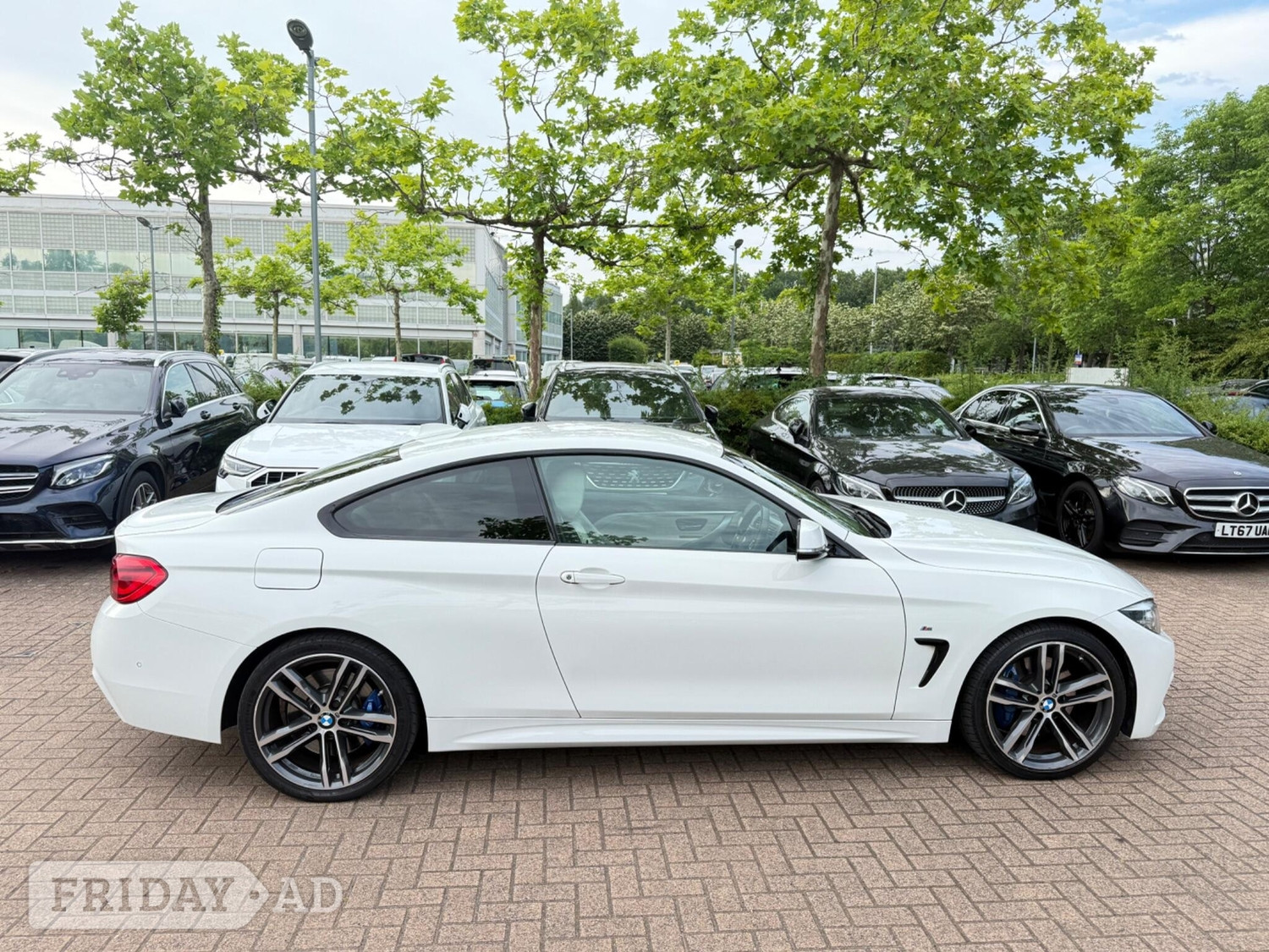 [ berth ]BMW 4 Series