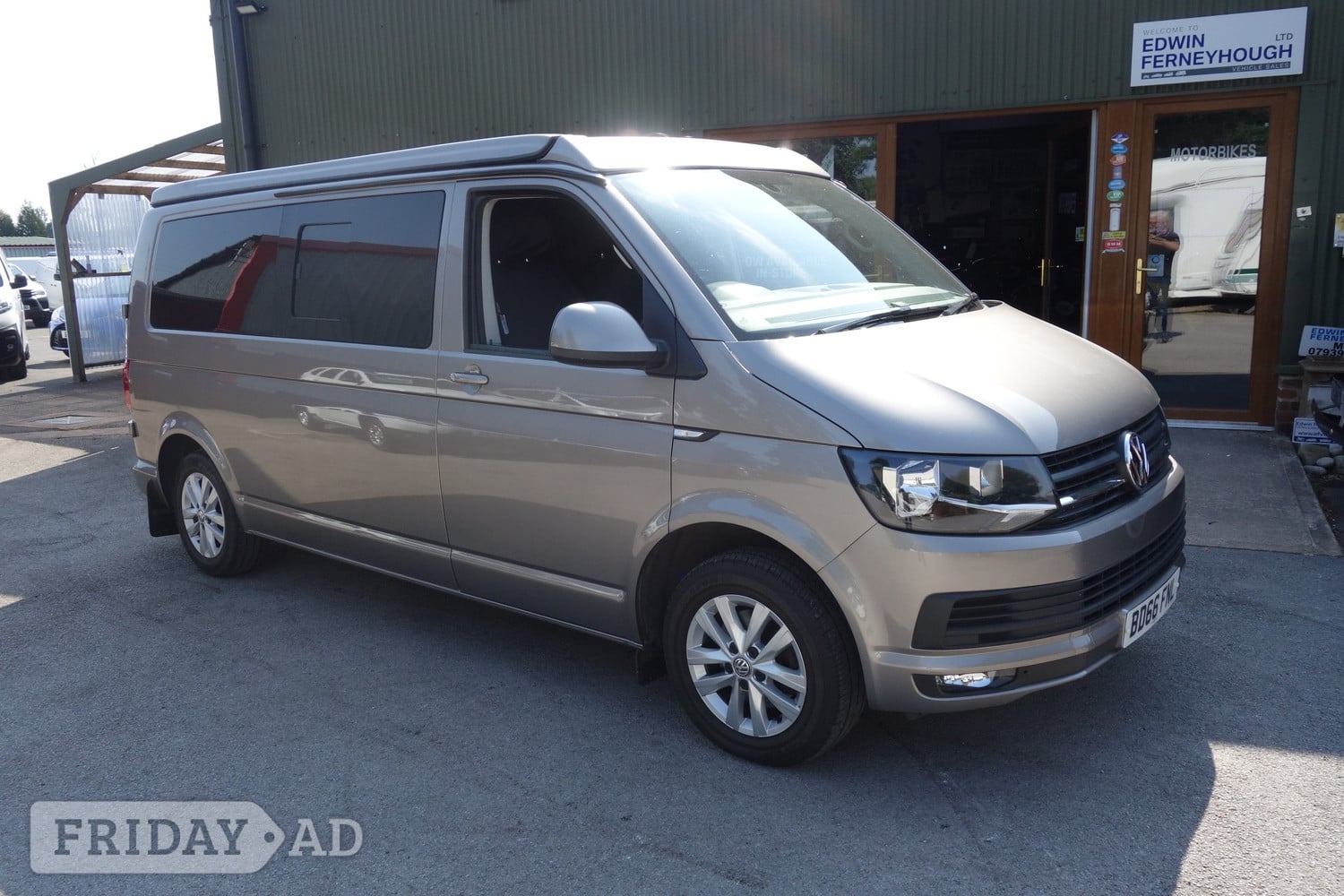Volkswagen Transporter 2016 in Rugeley
