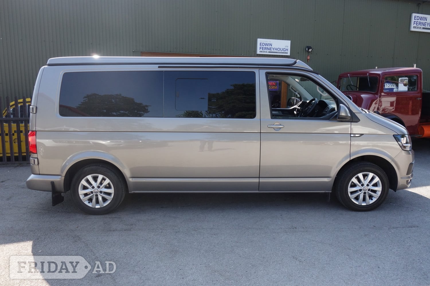 [ berth ]Volkswagen Transporter