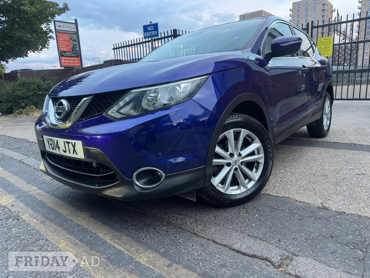 Nissan Qashqai 2014 in Harrow