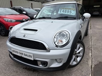 Mini Hatch 2013
