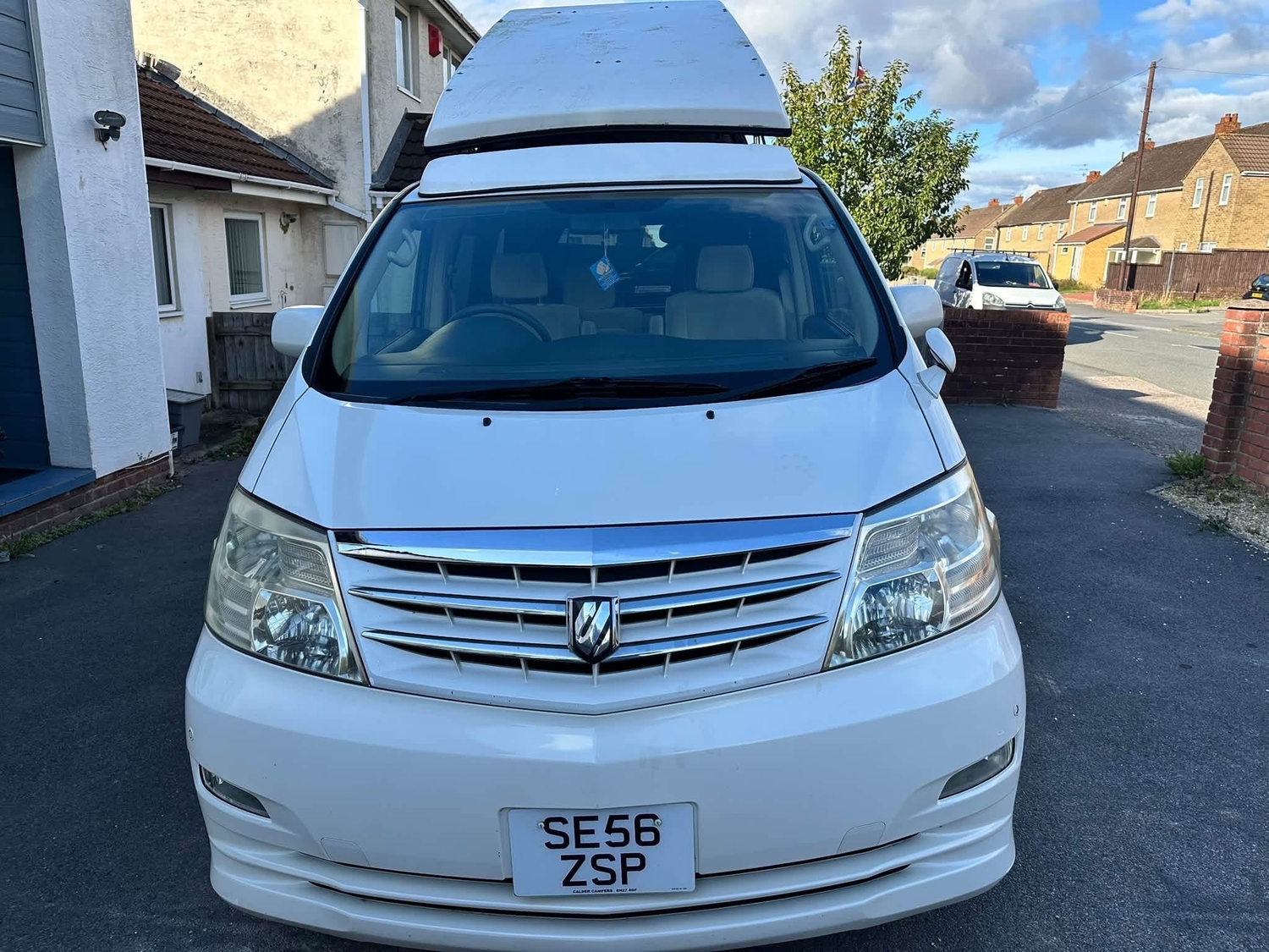 [ berth ]Toyota Alphard