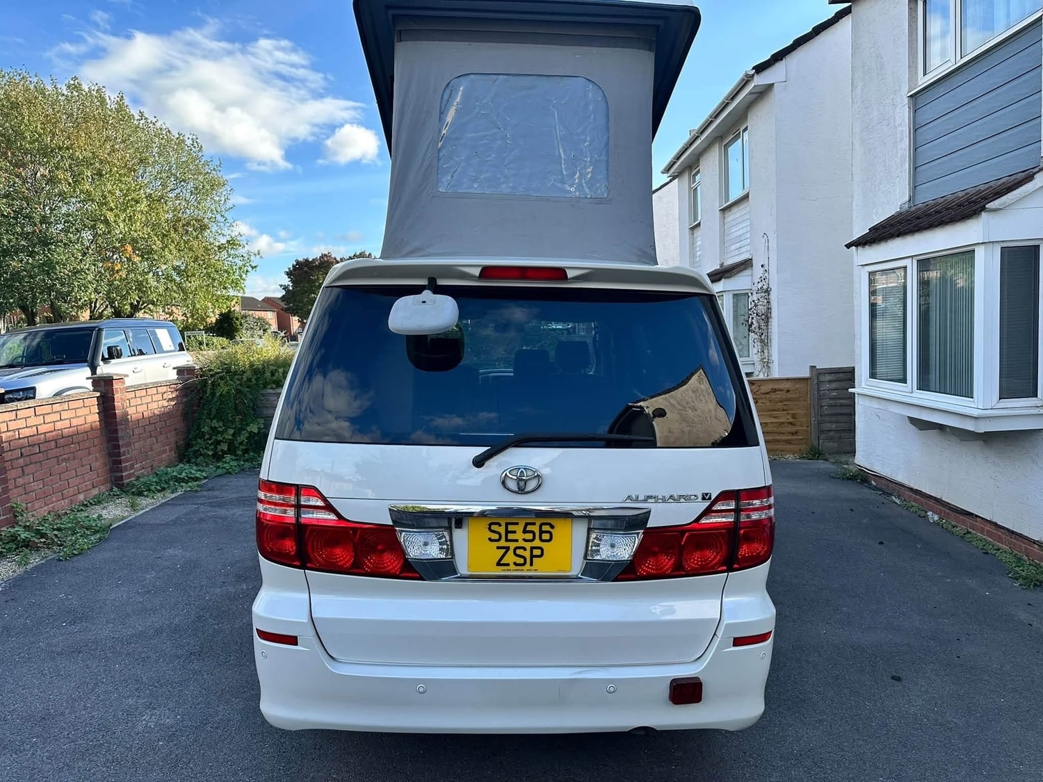 Toyota Alphard 2006 - Motorhomes & Caravans in Gosport
