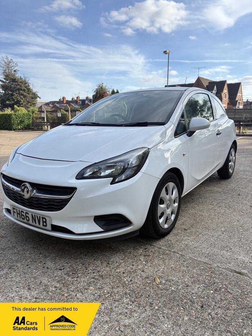 [ berth ]Vauxhall Corsa Van