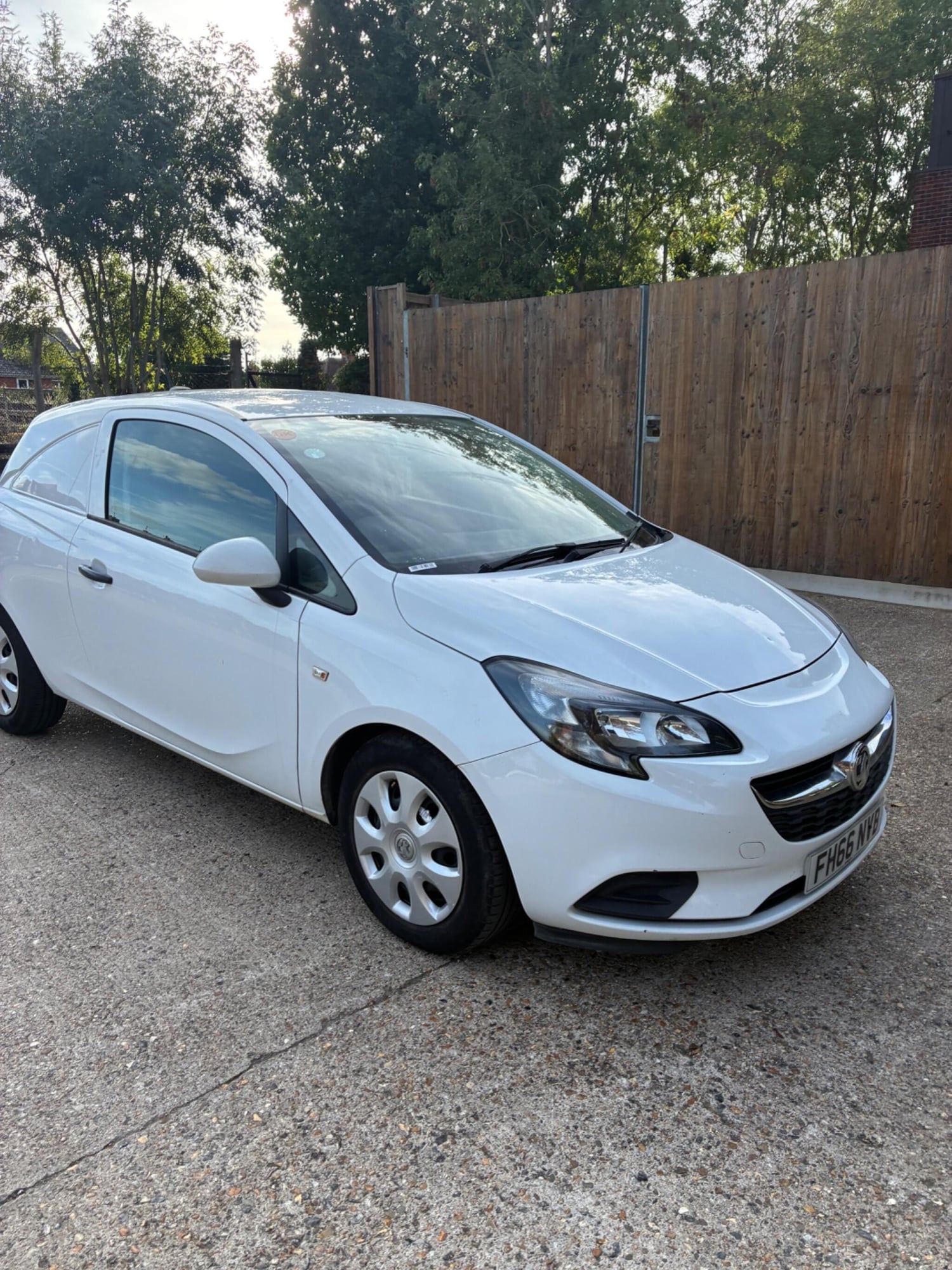 Vauxhall Corsa Van 2016 - Vans & Commercial Vehicles