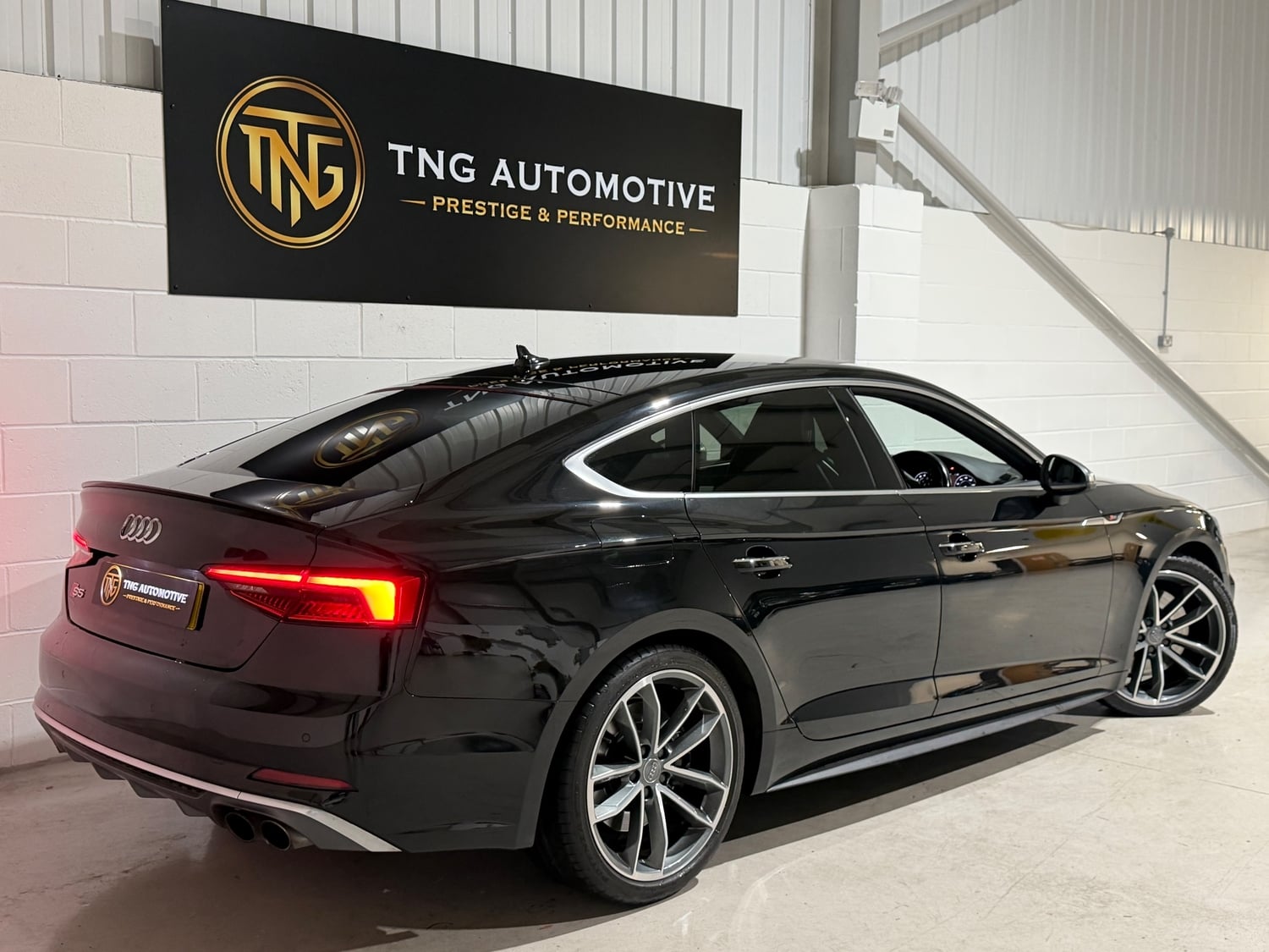 Audi S5 2017 - Cars in Croydon