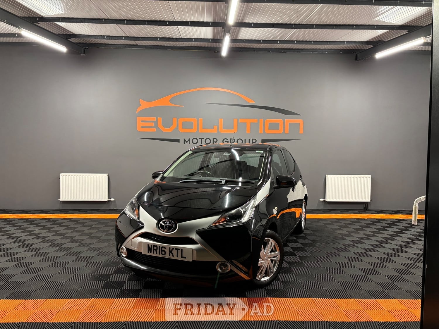 Toyota Aygo 2016 in Lochgelly