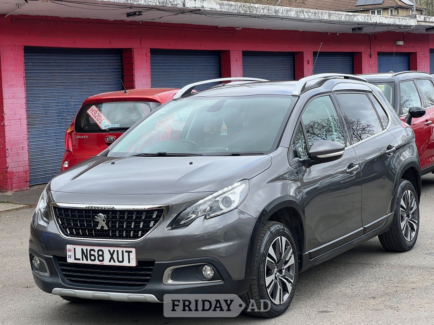 [ berth ]Peugeot 2008