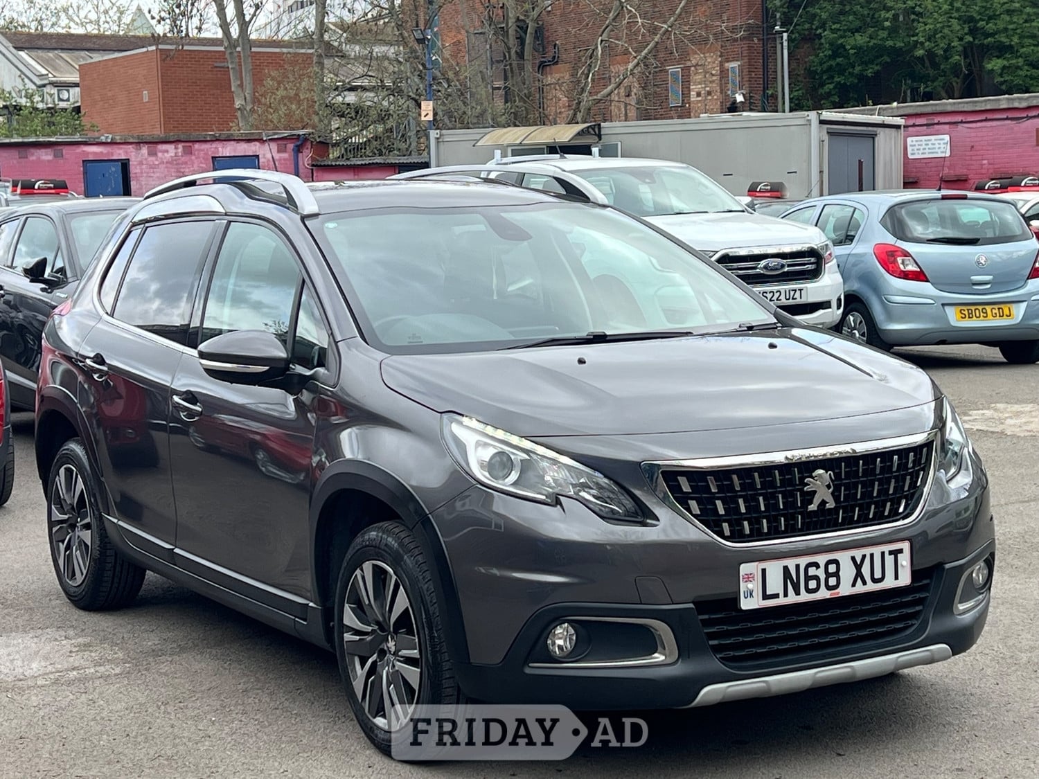 Peugeot 2008 2018 in Brent