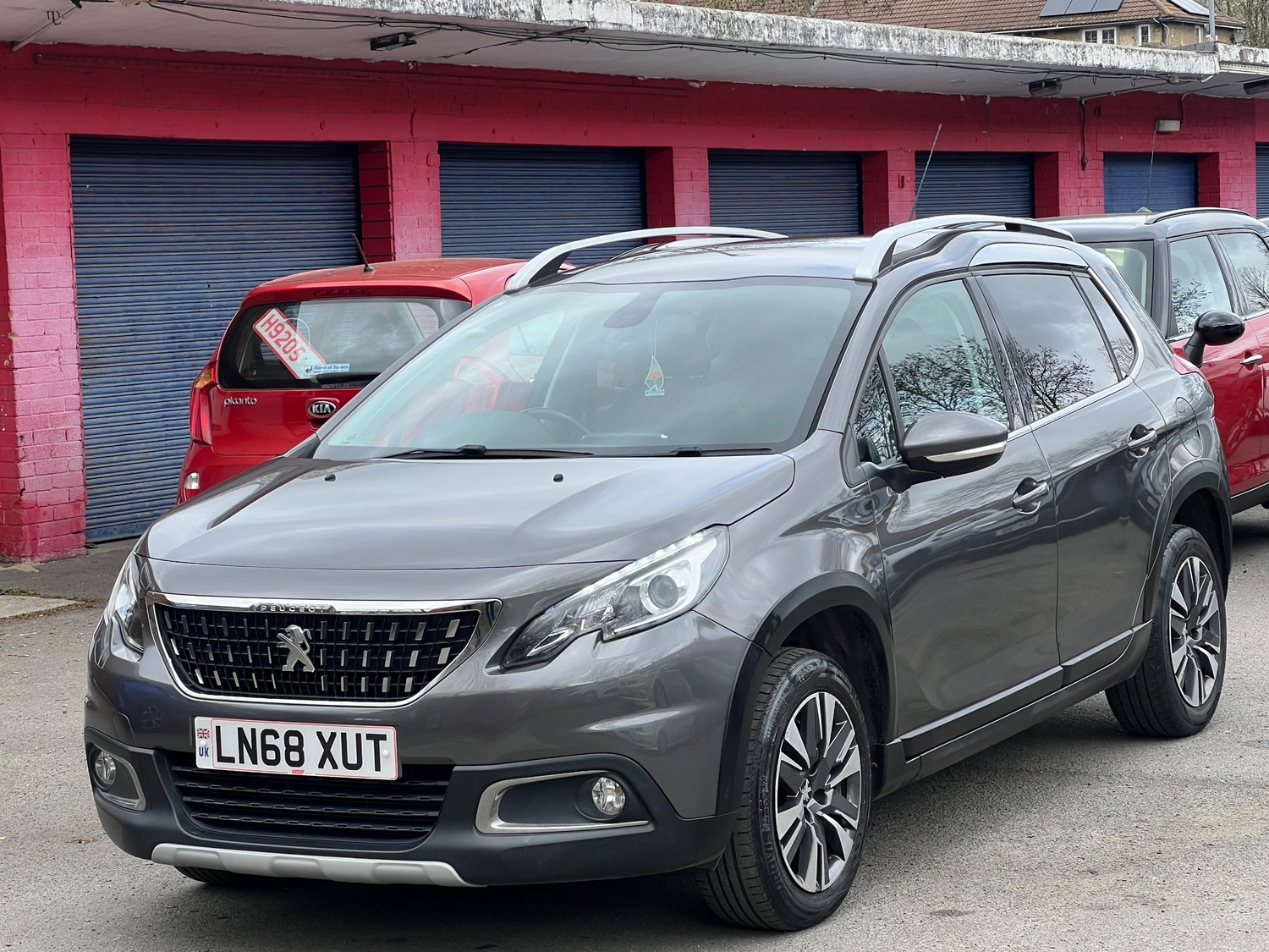 [ berth ]Peugeot 2008