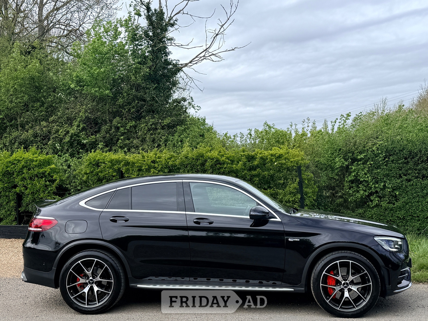 [ berth ]Mercedes-Benz GLC