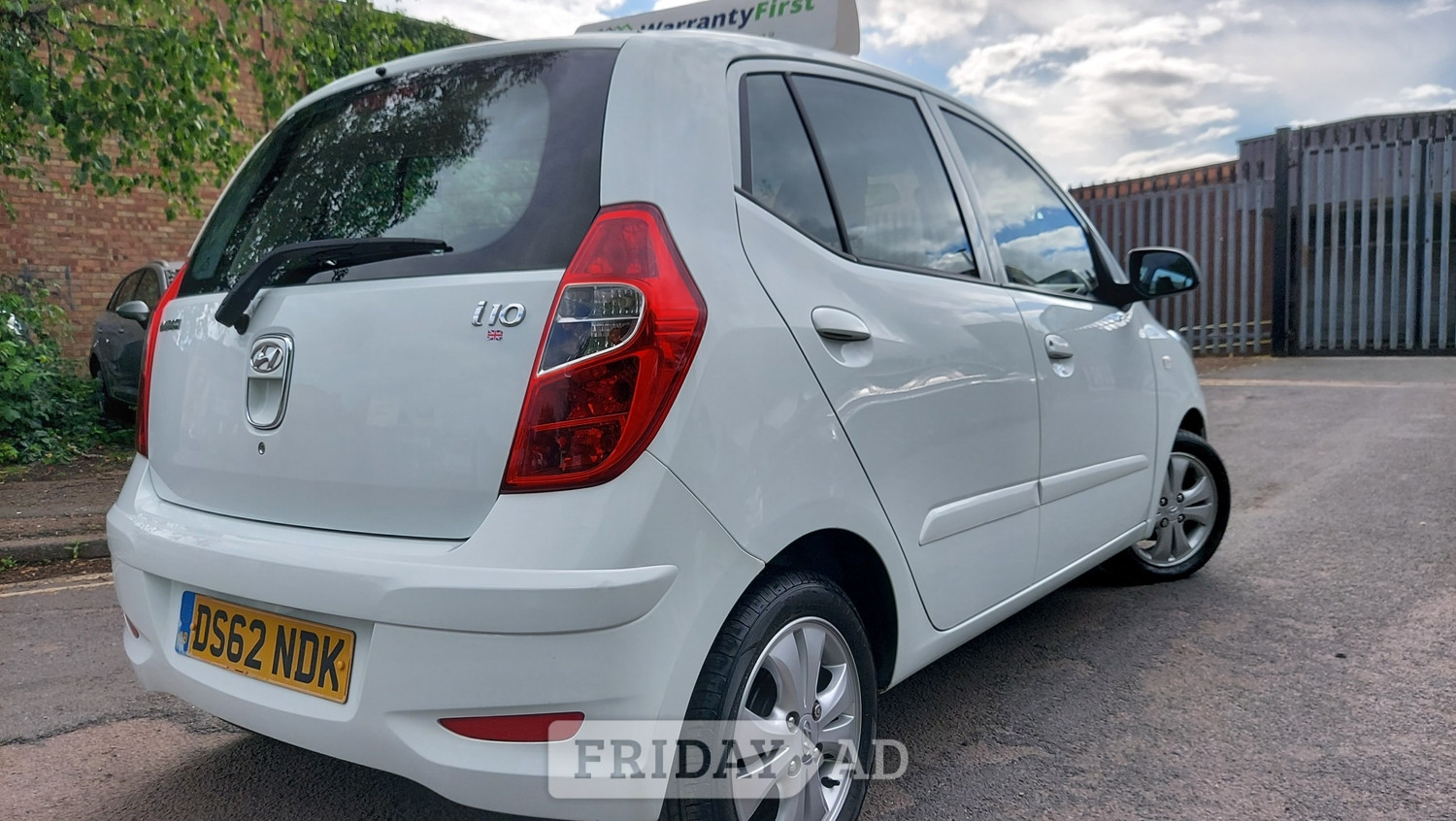 Hyundai i10 2012 in Leicester