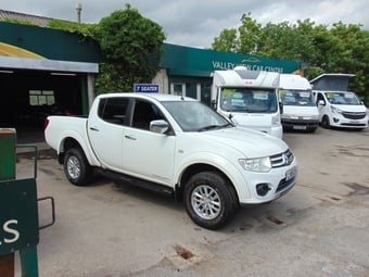 Mitsubishi L200 2015