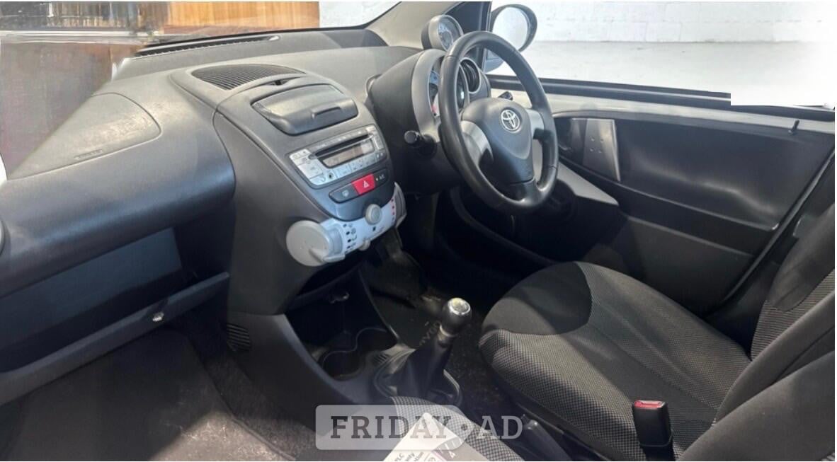 [ berth ]Toyota Aygo
