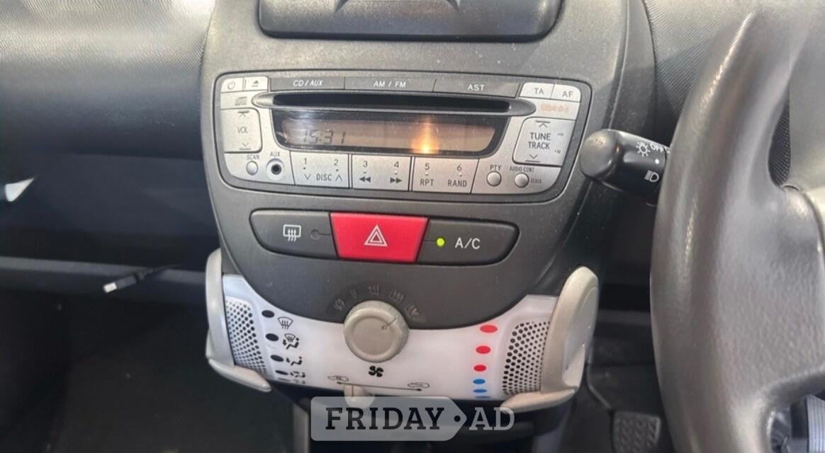 Toyota Aygo 2013 - Cars