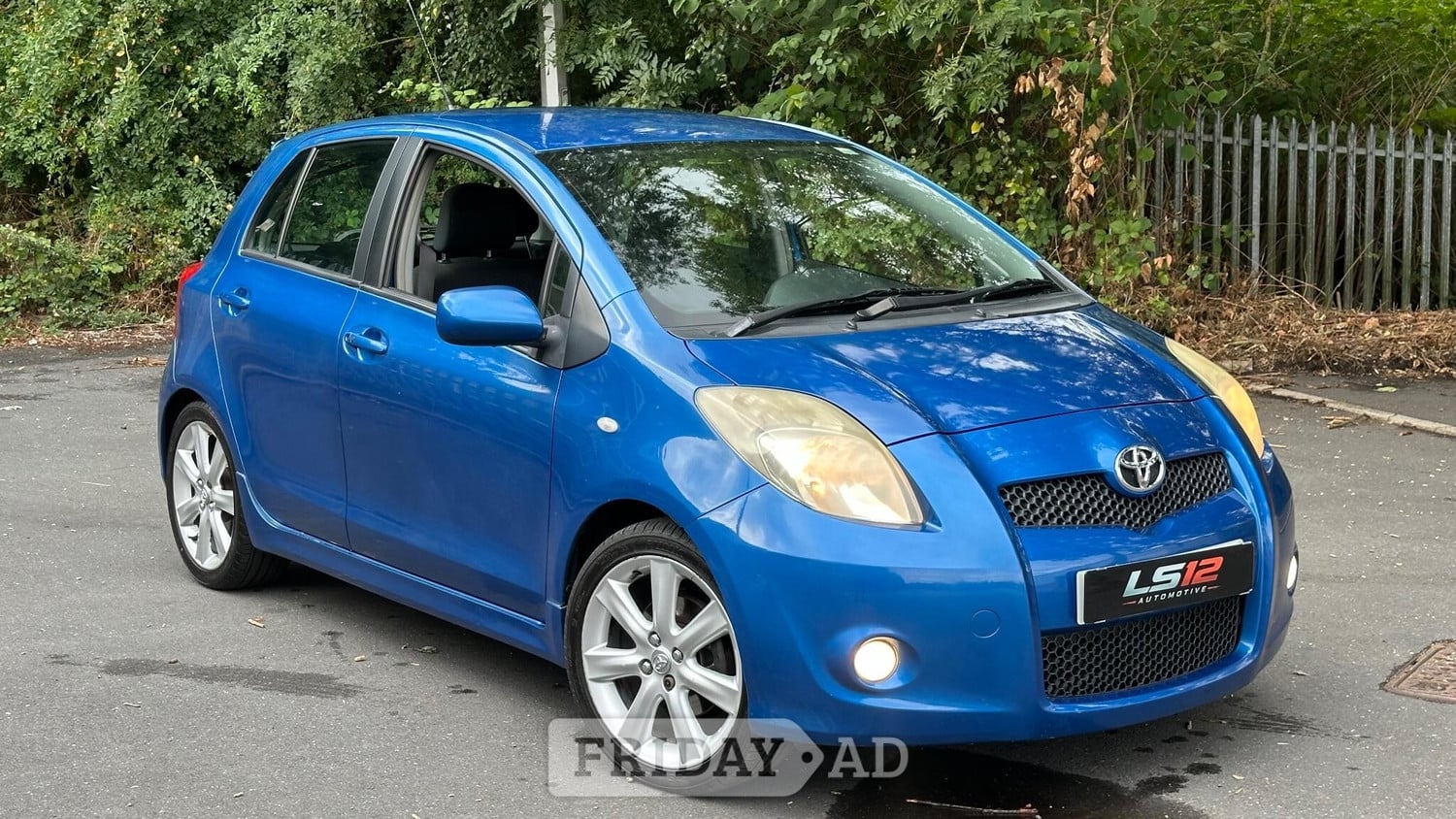 Toyota Yaris 2008 in Leeds
