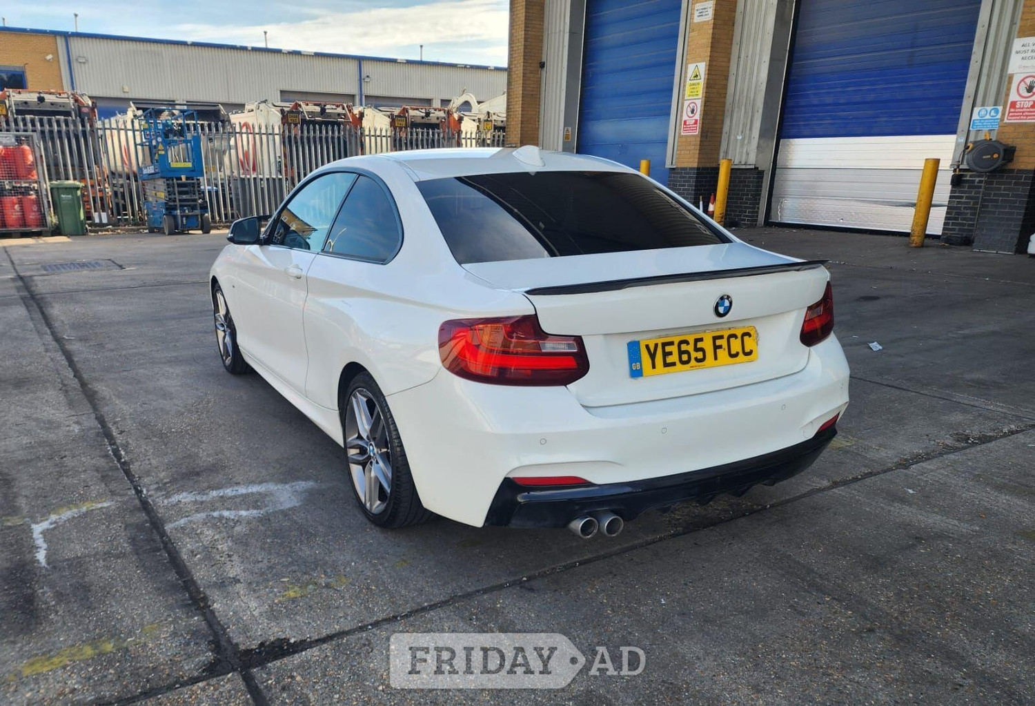 BMW 2 Series 2015 - Cars in Wembley