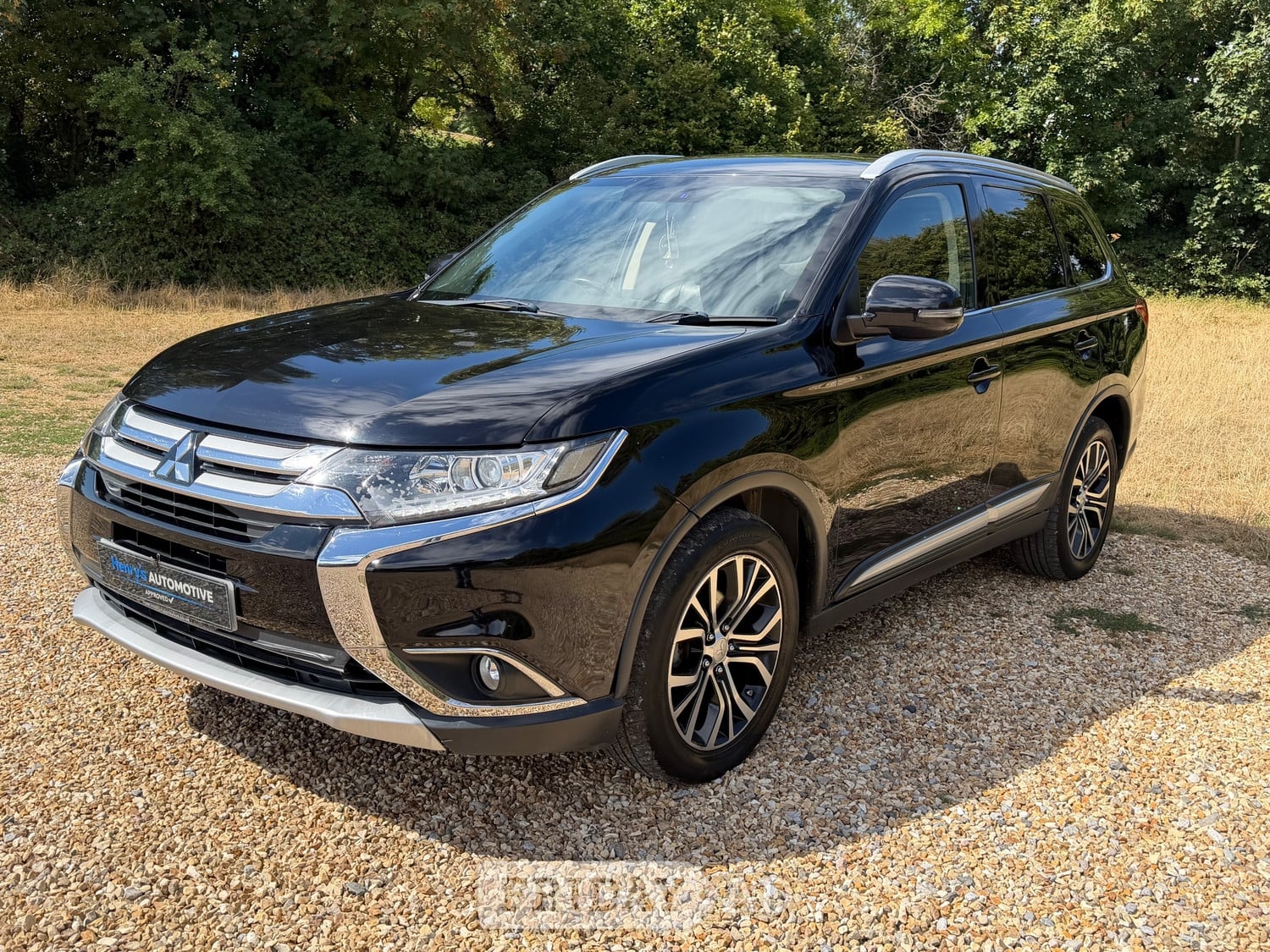 [ berth ]Mitsubishi Outlander