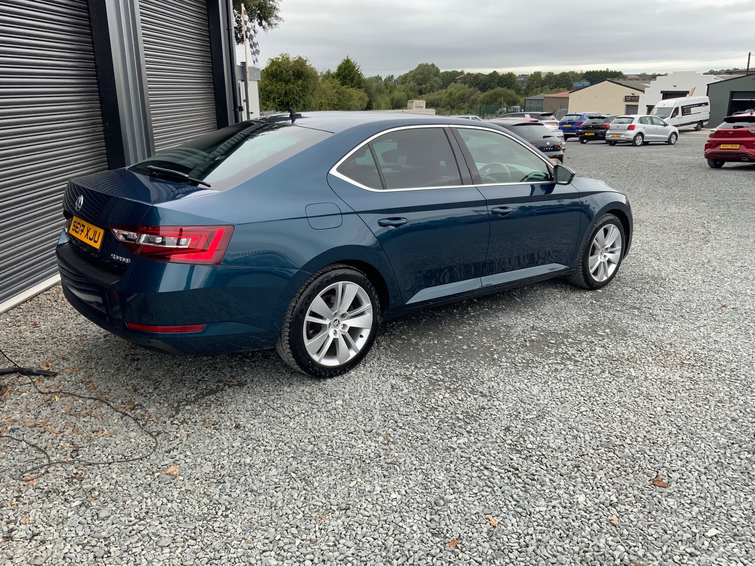 [ berth ]Skoda Superb