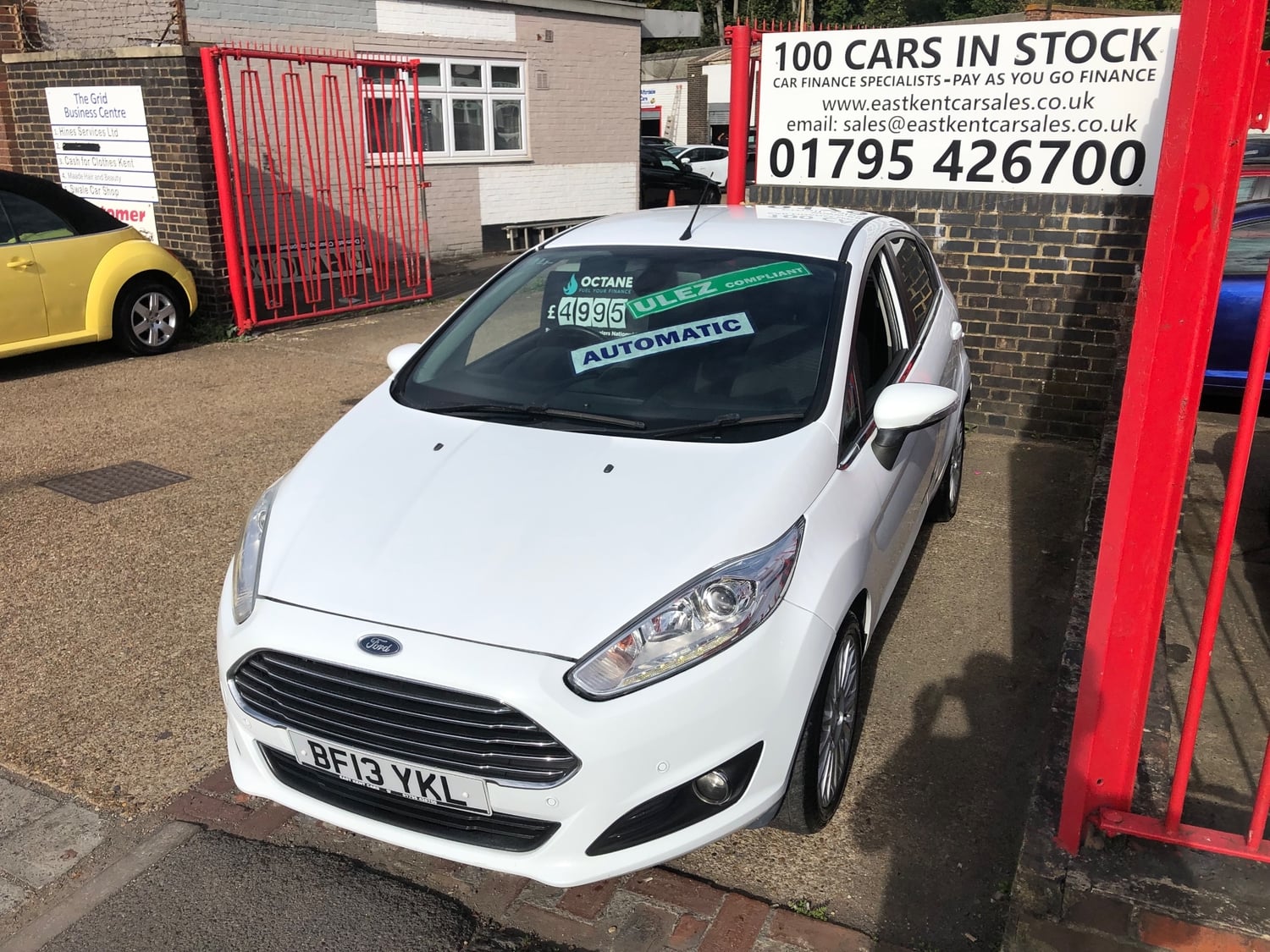[ berth ]Ford Fiesta
