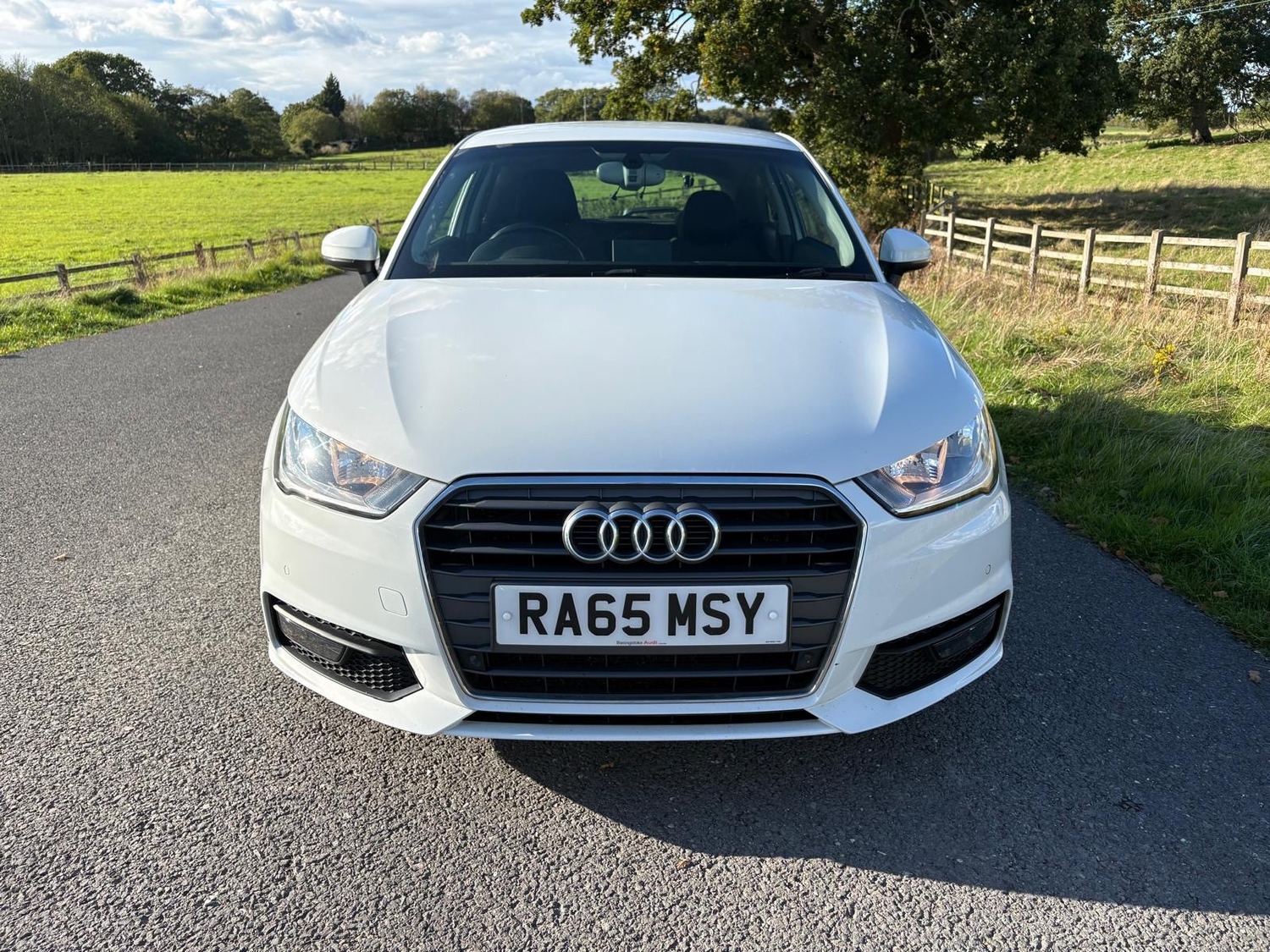 [ berth ]Audi A1