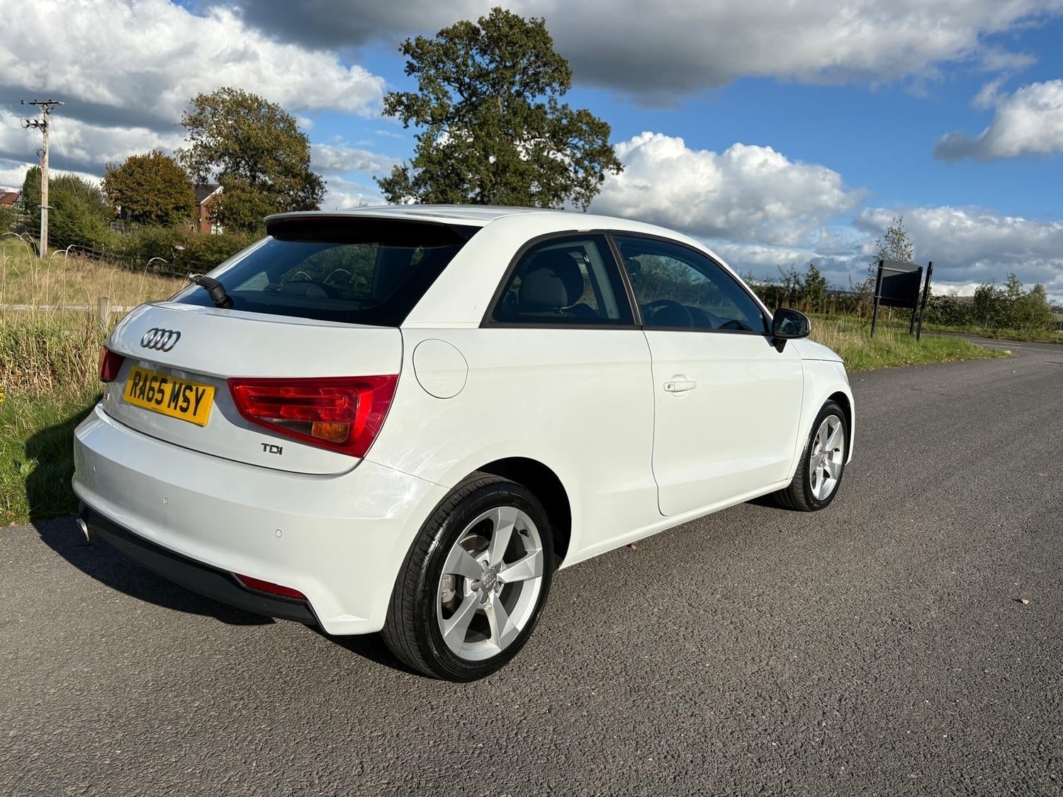 Audi A1 2016 - Cars