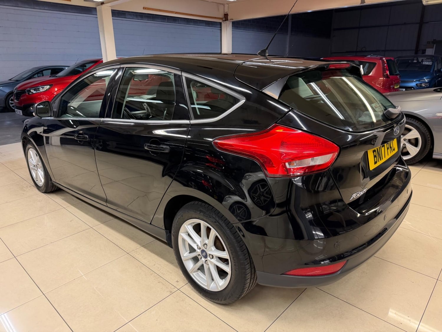 Ford Focus 2017 - Cars