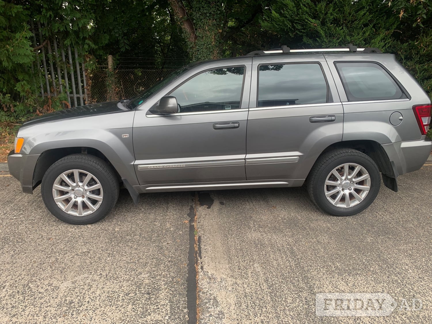 Jeep Grand Cherokee 2007 - Cars in Epsom
