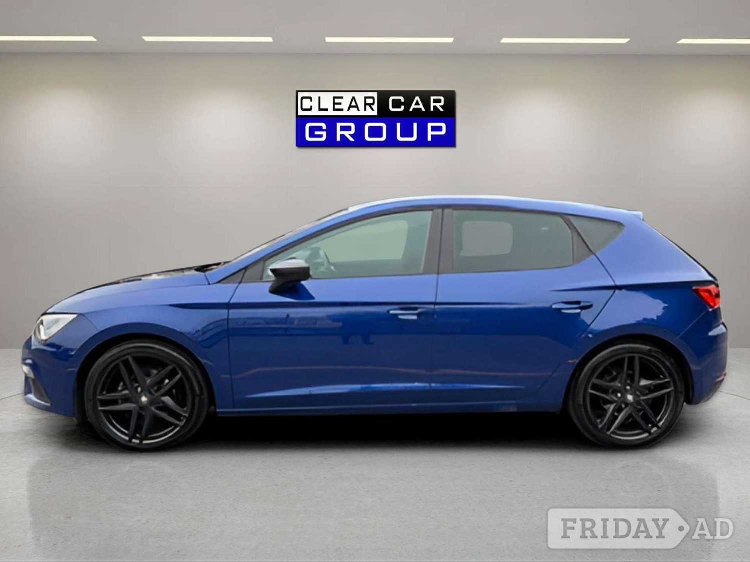 [ berth ]SEAT Leon