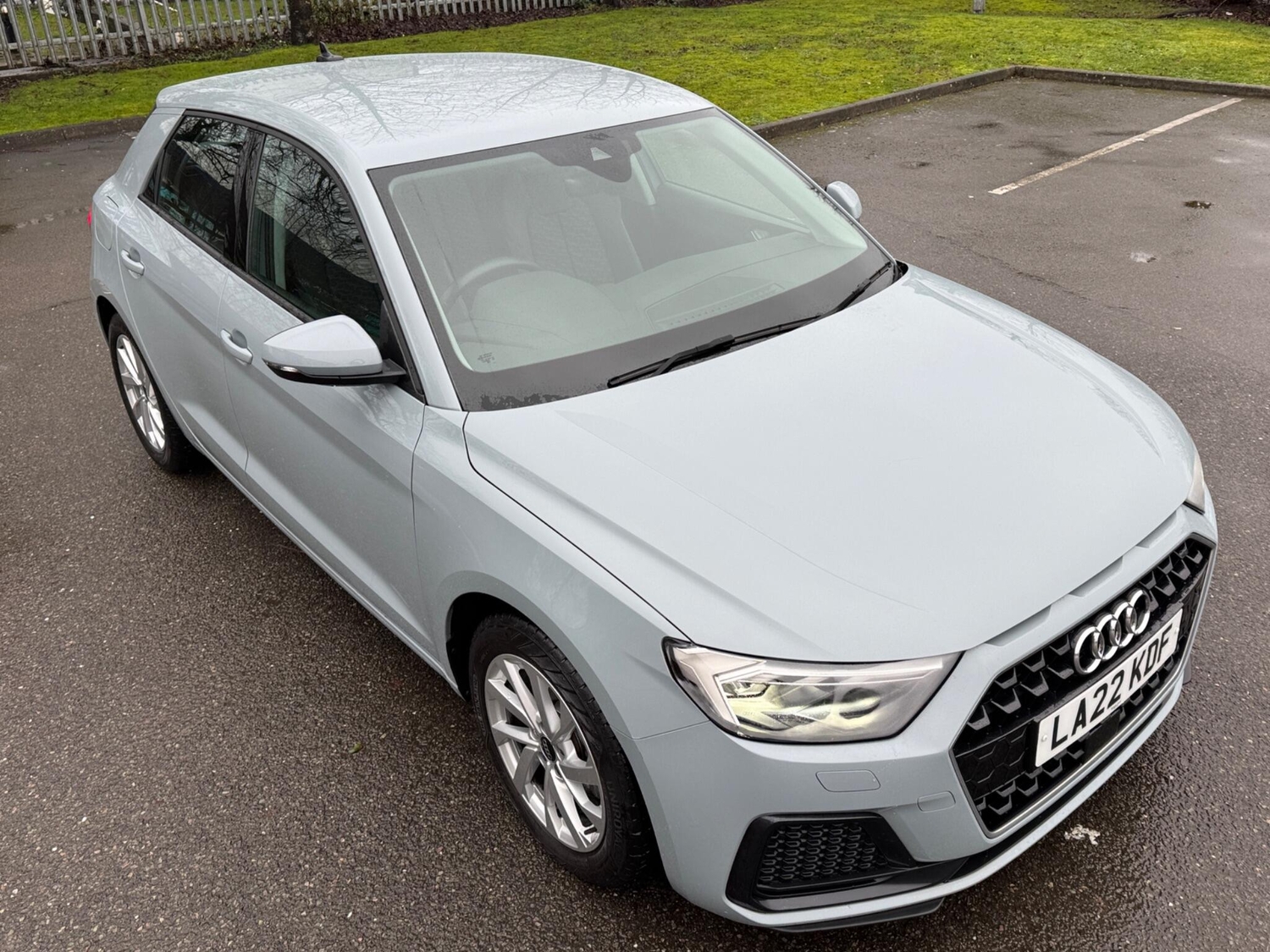 [ berth ]Audi A1