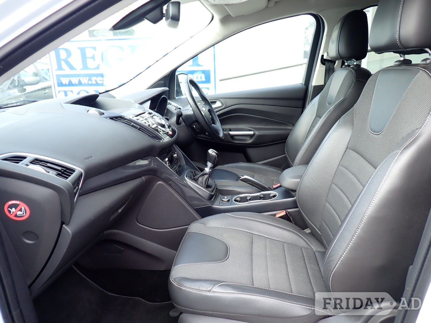 [ berth ]Ford Kuga