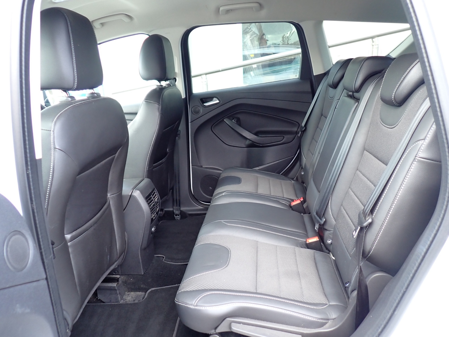 Ford Kuga 2015 - Cars in Tonbridge