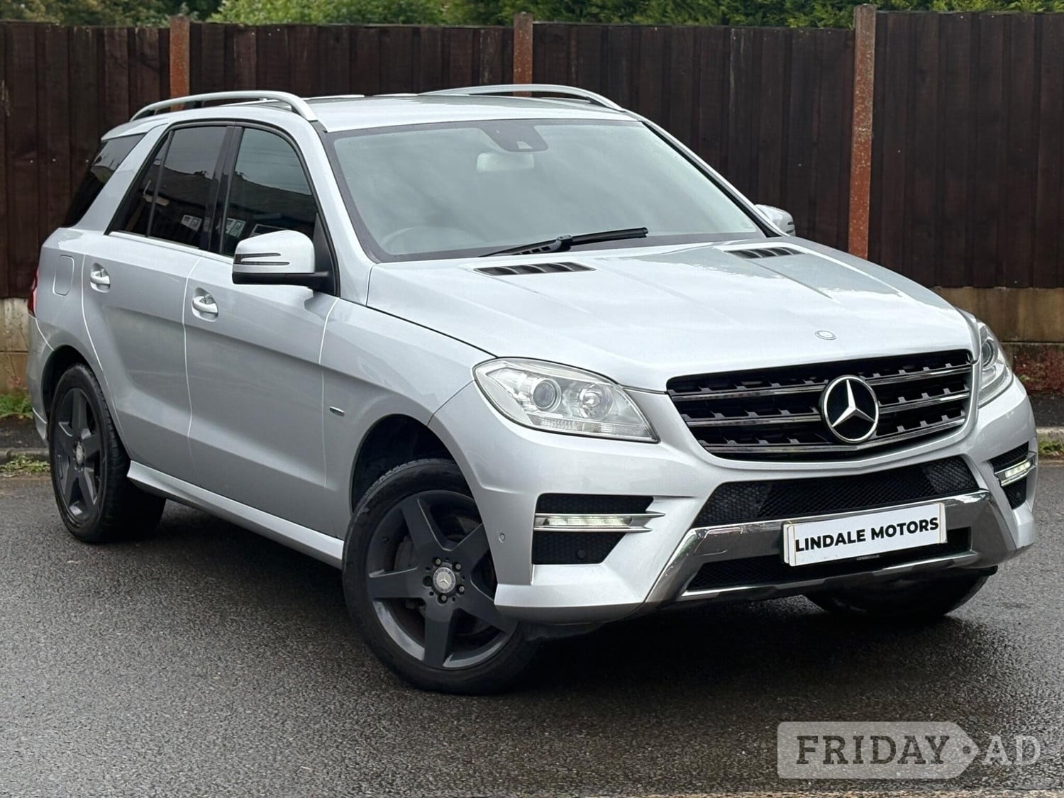 Mercedes-Benz M Class 2012 in Oldham