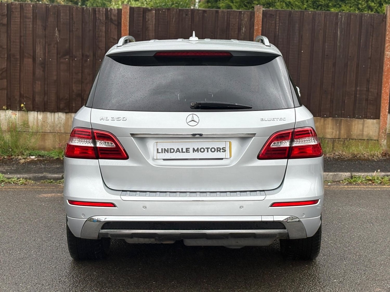 [ berth ]Mercedes-Benz M Class