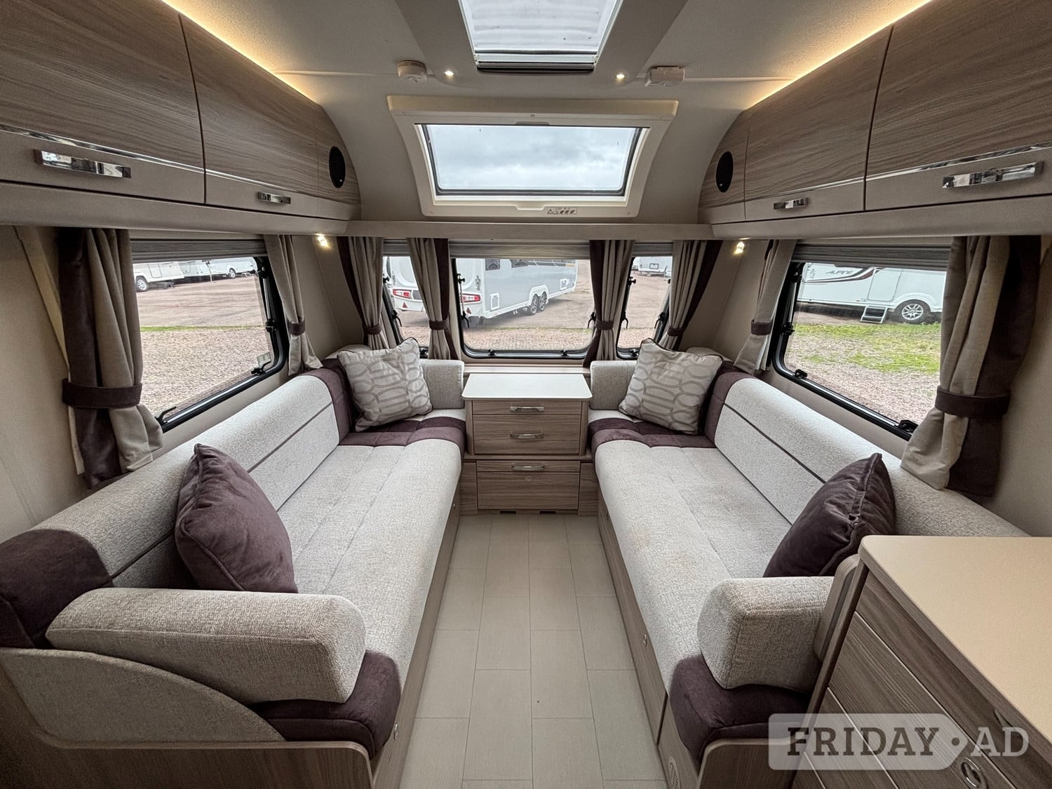 [ berth ]Elddis Avante