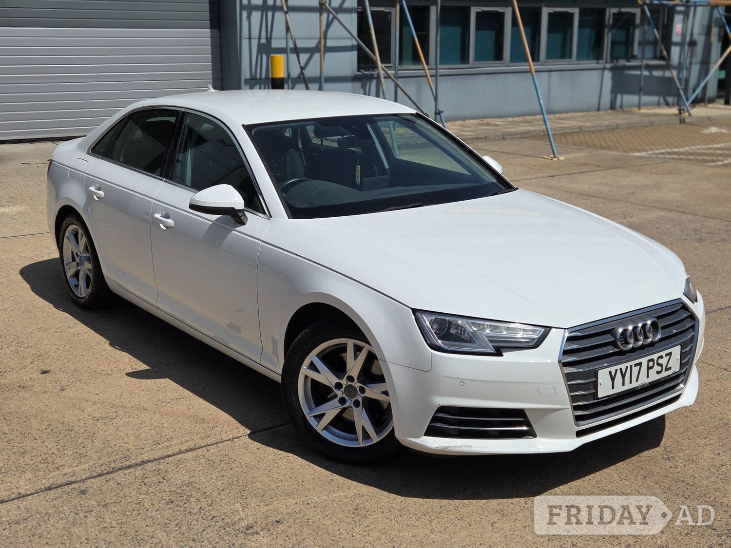 [ berth ]Audi A4
