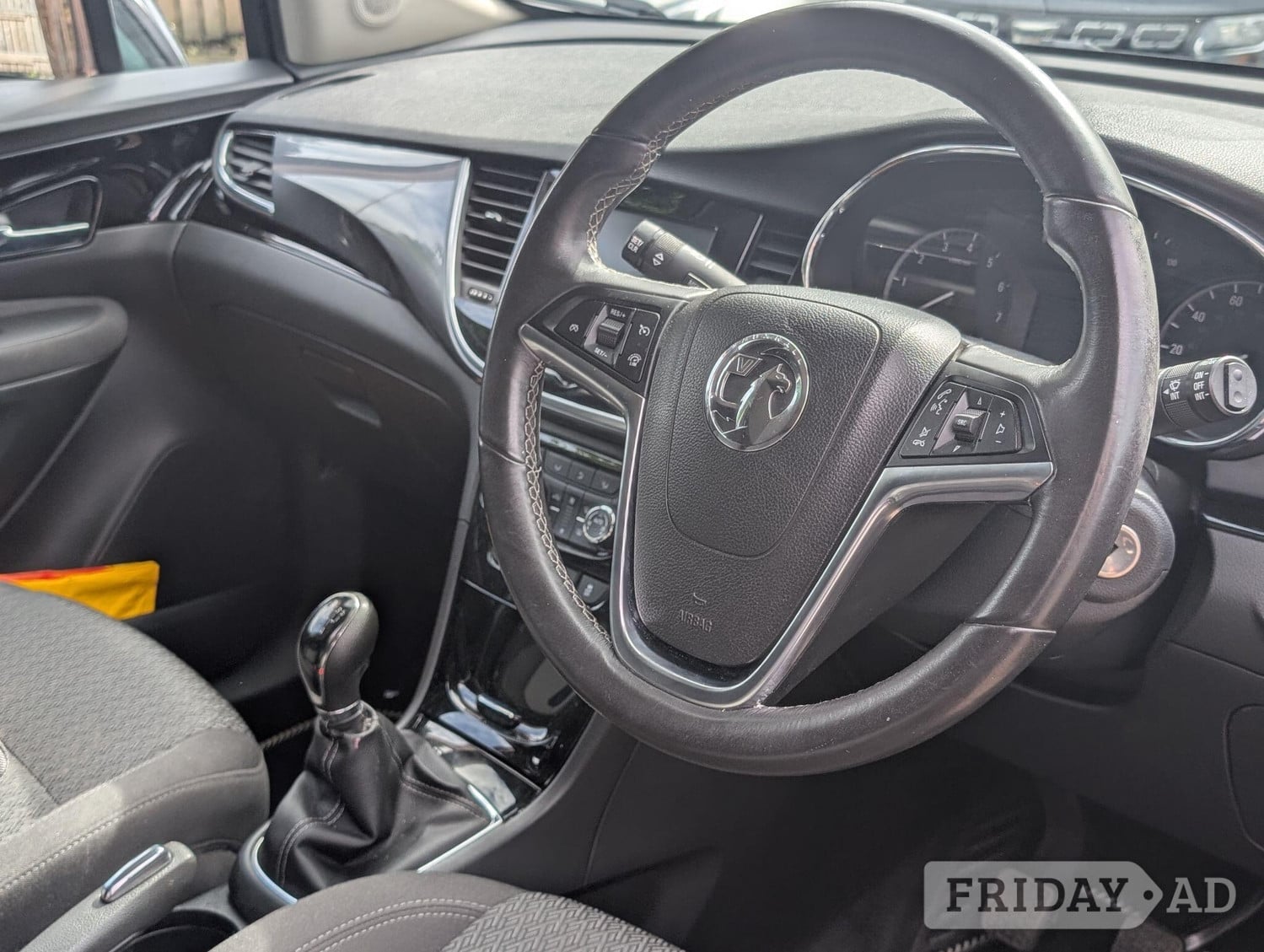 [ berth ]Vauxhall Mokka X