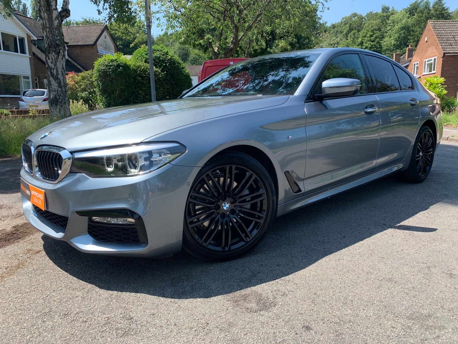 [ berth ]BMW 5 Series