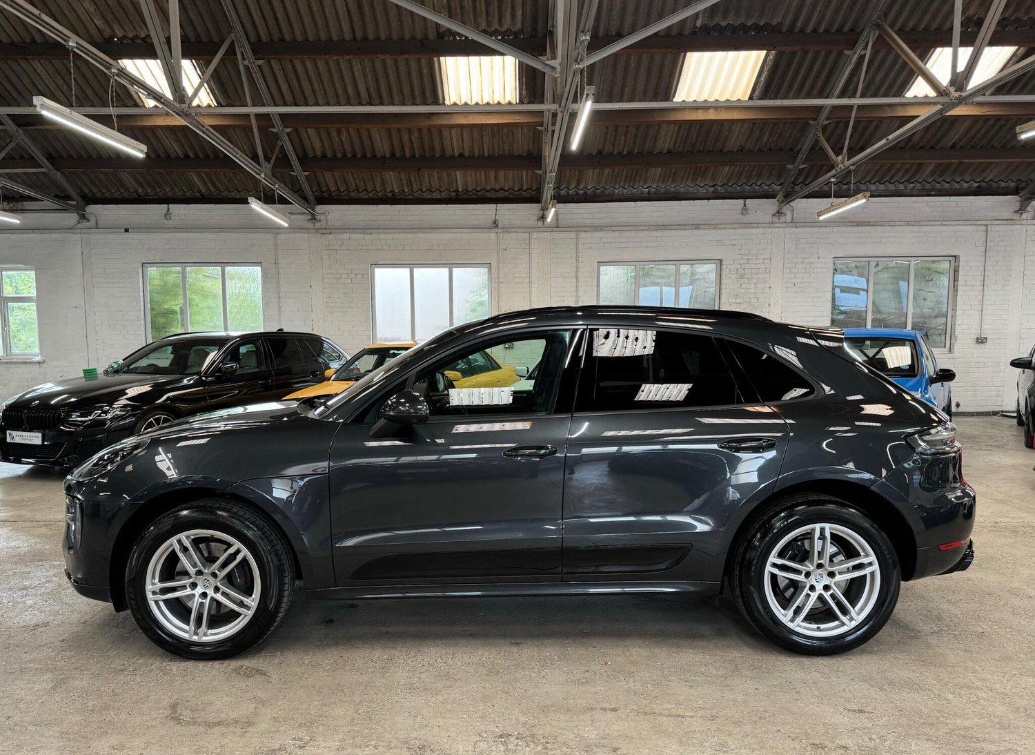 Porsche Macan Warwick