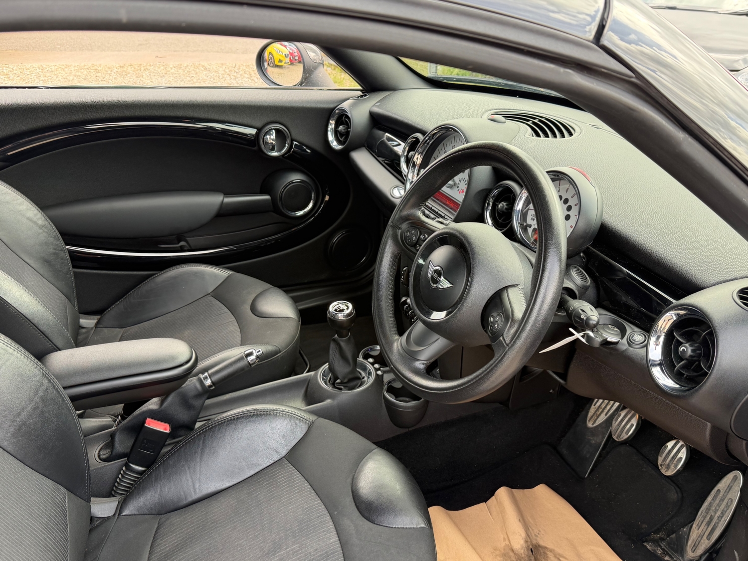 Mini Coupe Exeter