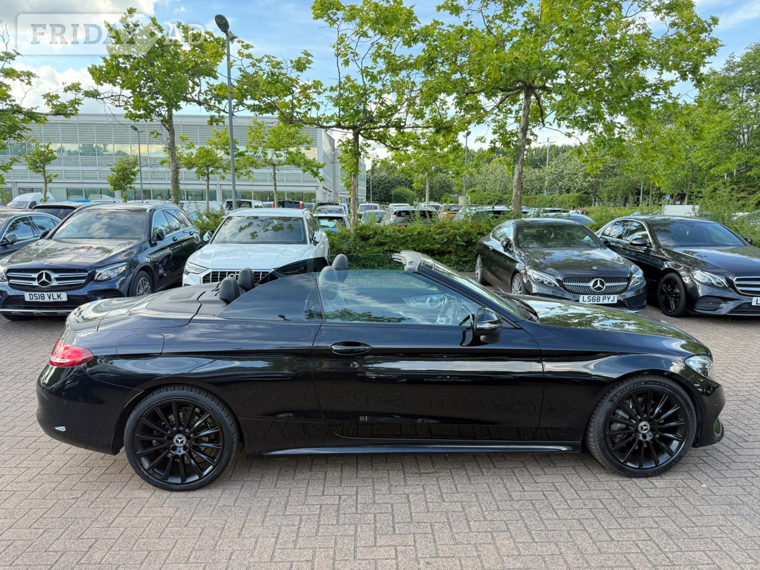 [ berth ]Mercedes-Benz C Class