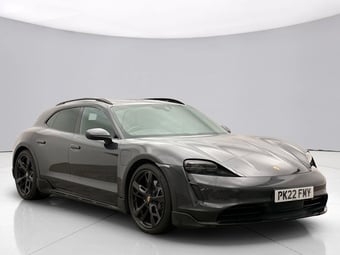 Porsche Taycan 2022