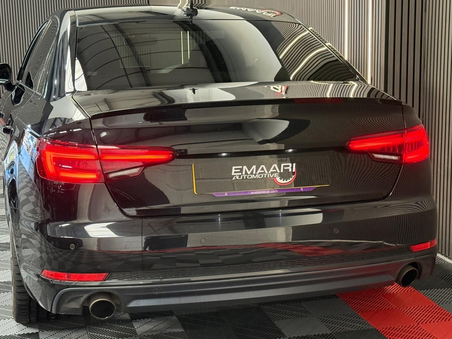 Audi A4 2018 - Cars